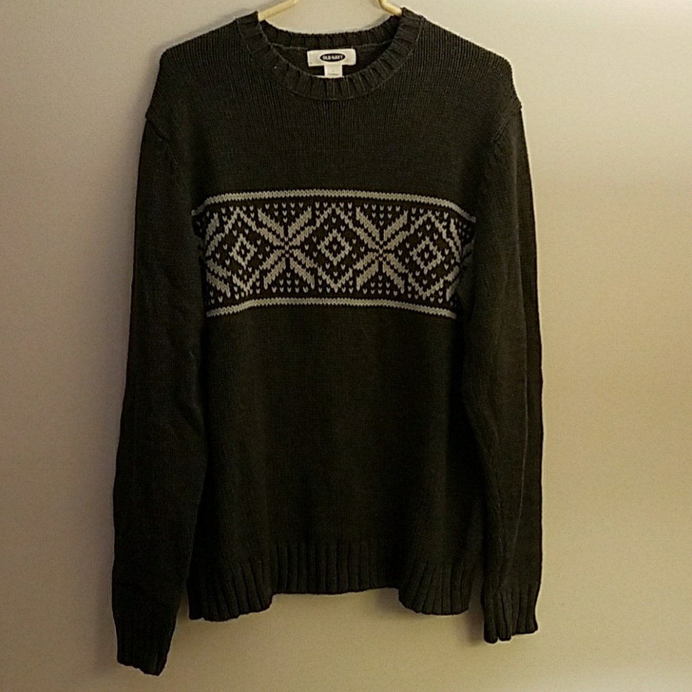 Men's two-tone gray crewneck sweater size large